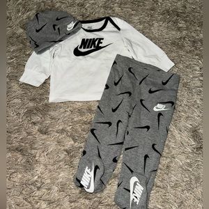 Nike baby set with beanie.